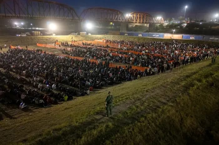 eagles-pass-8000-illegals.webp